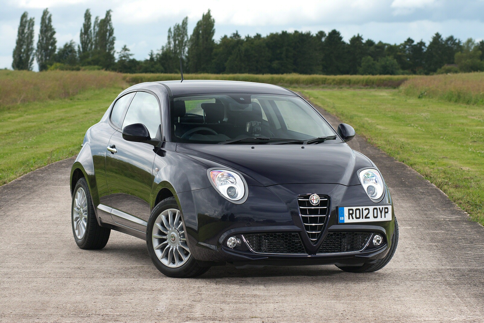 Alfa Romeo Mito 1/10 ブラック　絶版 Alfa Romeo MiTo (2010 - 2014) review | Exchange and Mart